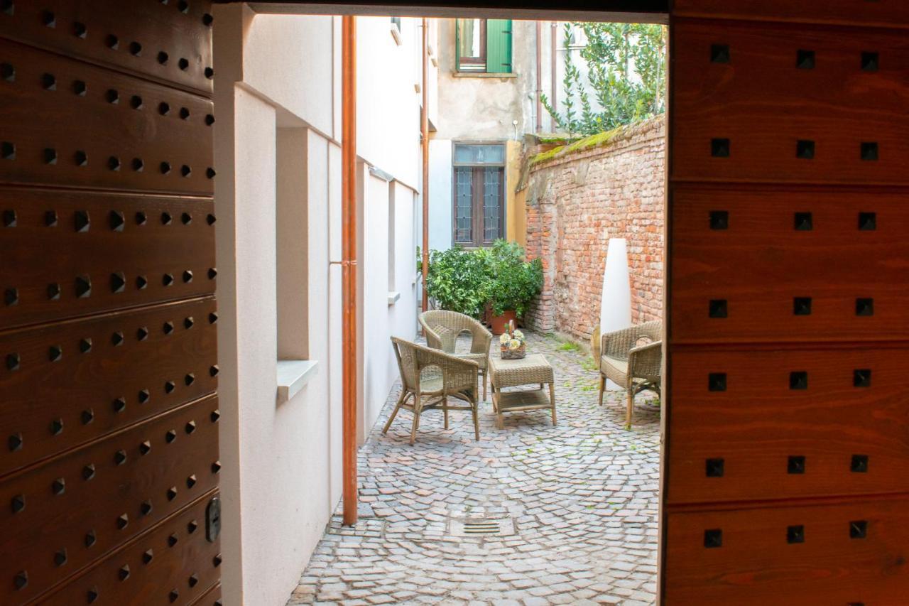 Ca' Dei Sogni Apartments 蒙塔尼亚纳 外观 照片